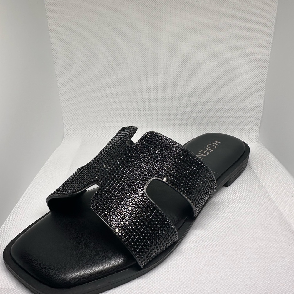 Stylish Black Rhinestone Sandals